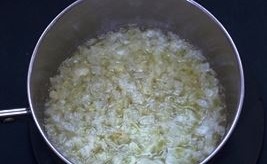 farshyrovannye griby i luk vkusno