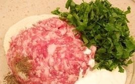 rulet s miasa i fasoli zelen