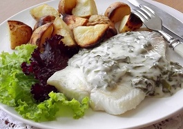 tushenaya ryba gotovo