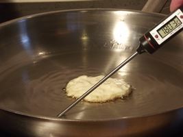 bliny na kefire maslo