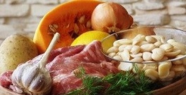 svinina s ovoshami ingredienty