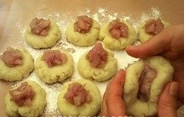 zrazy kartofelnoe testo